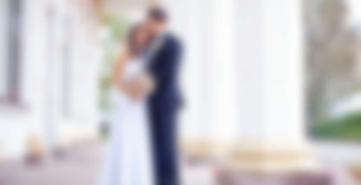 British-American wedding: an aisle across an ocean